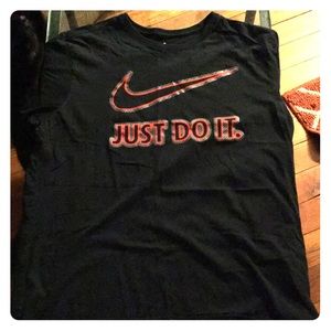 Nike T-shirt
